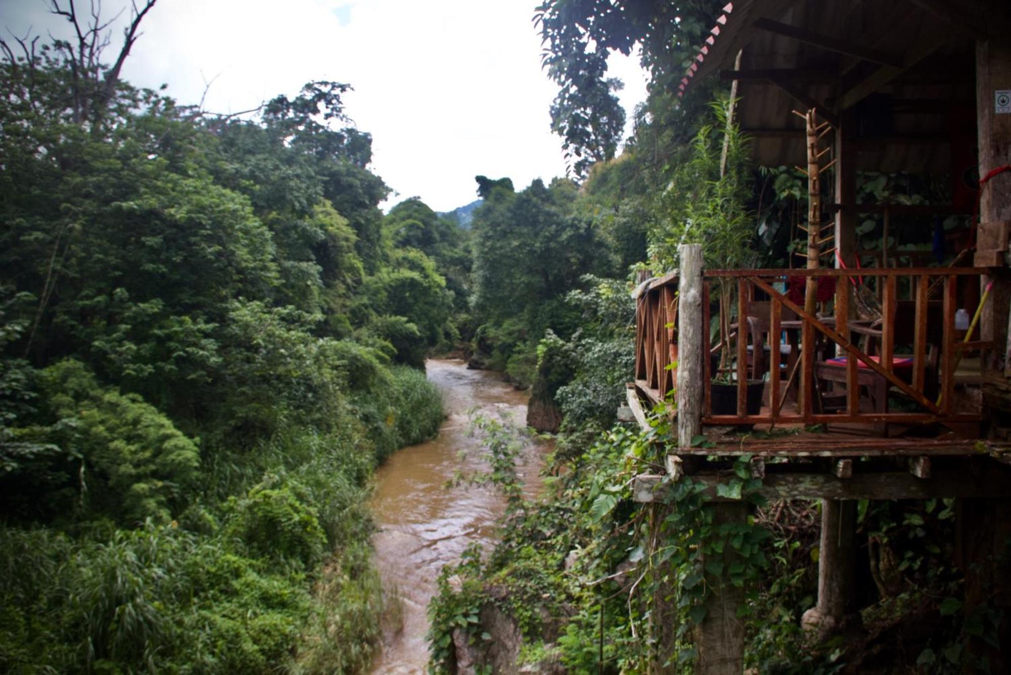 Aerie Lodge Pang Mapha Esterno foto